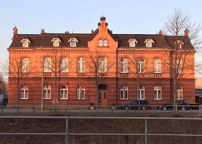 Zimmerfrei-Dresden mit Bad-Miniküche Self Check In 24-7