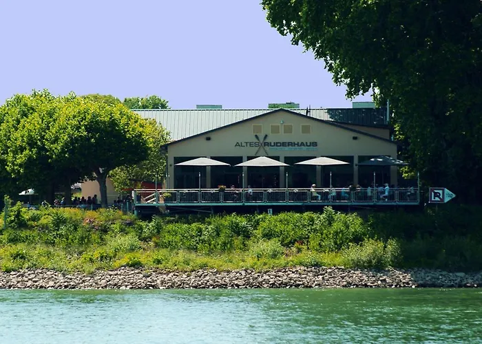 3-Sterne-Hotel: Altes Ruderhaus