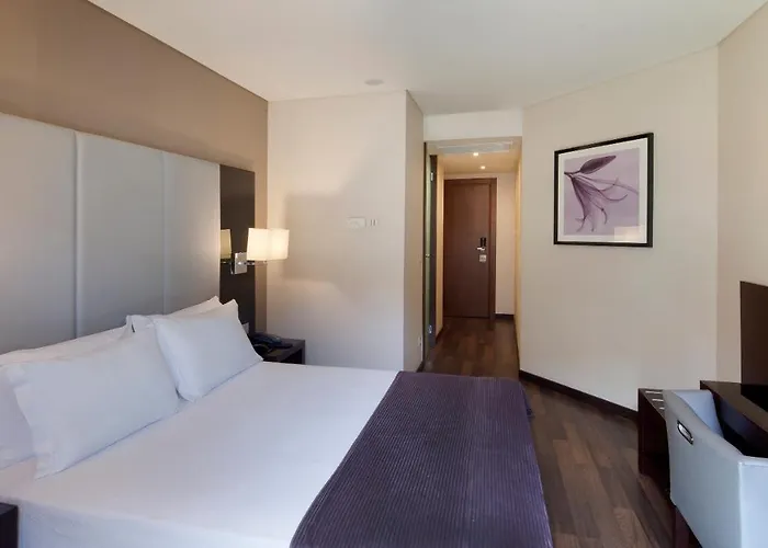 Günstiges Hotel: Turim Luxe Hotel
