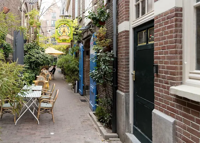 Ferienvermietung: Saint Claire Studio'S