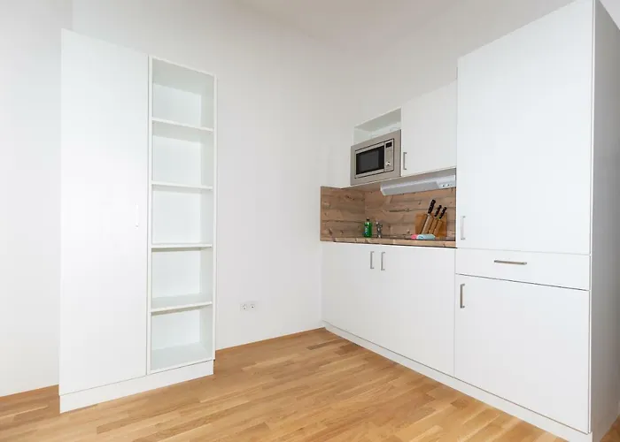 My Room Serviced Apartment-Messe