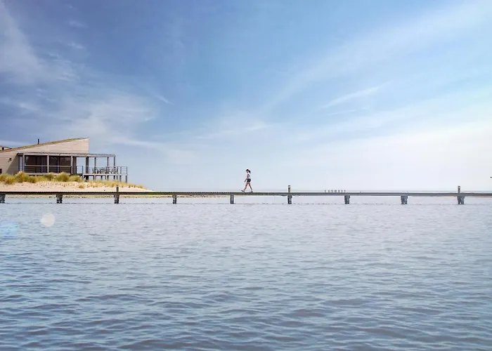 Oasis Punt-West & Beach