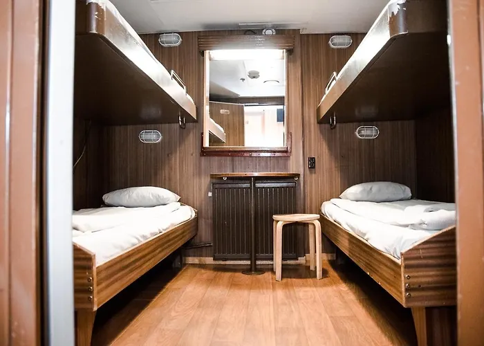 M/S Birger Jarl - Hotel & Hostel