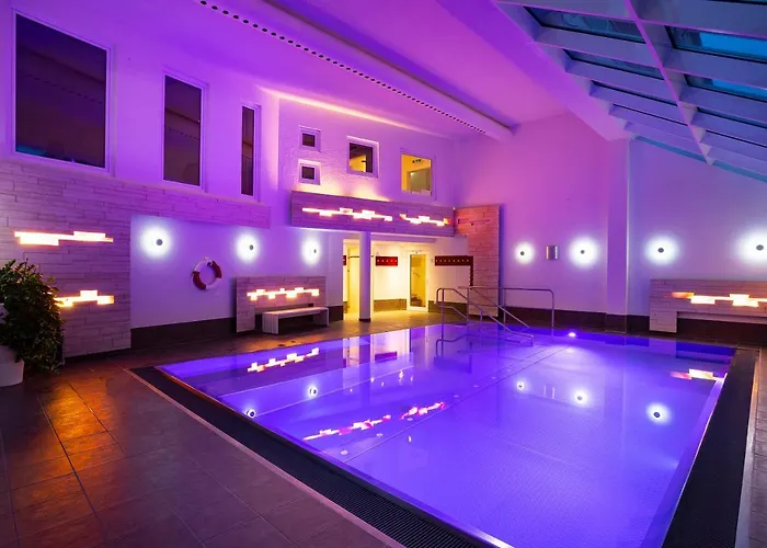 Luxushotel: Bio- und Wellnesshotel Alpenblick